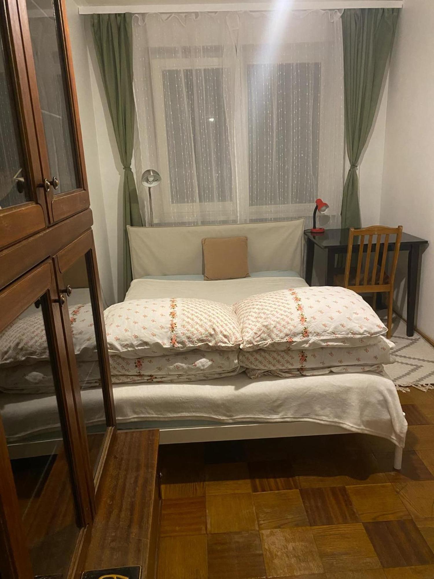 Idomus Bustas Ant Neries Skardzio Apartman VNO Kültér fotó